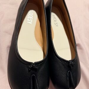 Aodesy Women's Elegant Black Loafers